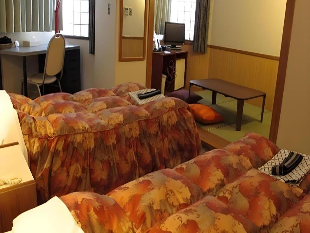 Mimatsu Hotel Mito  Exterior photo